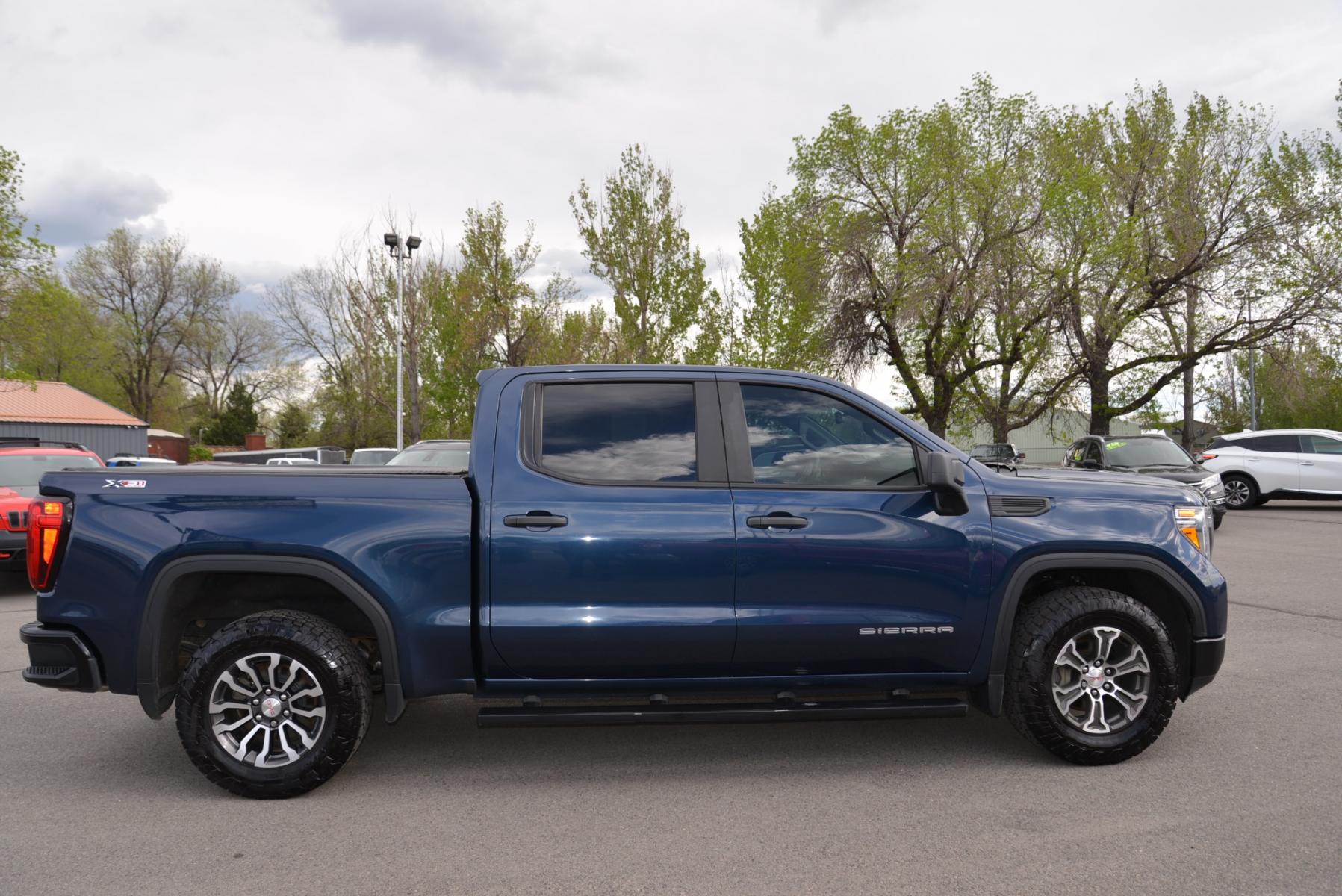 2019 Pacific Blue /Gray GMC Sierra 1500 Crew Cab Short Box 4WD (1GTU9AEF9KZ) with an 5.3L V8 OHV 16V engine, 6A transmission, located at 4562 State Avenue, Billings, MT, 59101, (406) 896-9833, 45.769516, -108.526772 - 2019 GMC Sierra 1500 Crew Cab Short Box 4WD - One owner! 5.3L V8 OHV 16V engine - 6 speed automatic transmission, 3.42 ratio rear axle ,stabilitrak, electronic stability control system w/ proactive roll avoidance, traction control, trailer sway ctrl & hill start assist, Teen driver mode x31 off - Photo #10